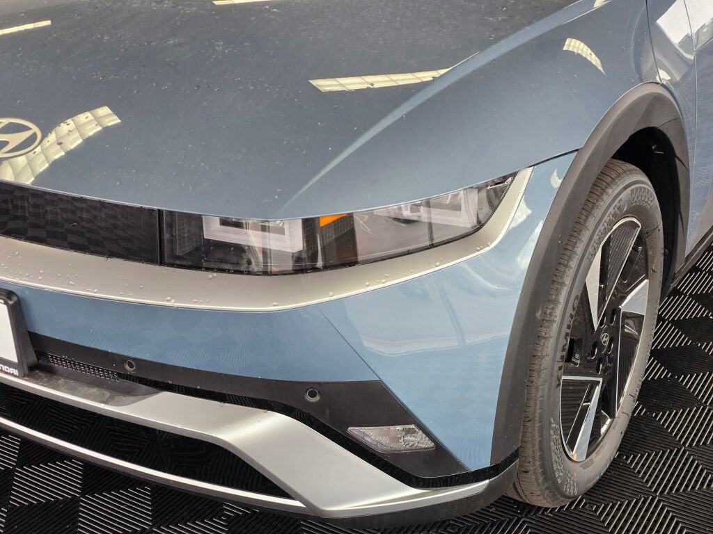 New 2026 Hyundai Ioniq 5 SE image 10