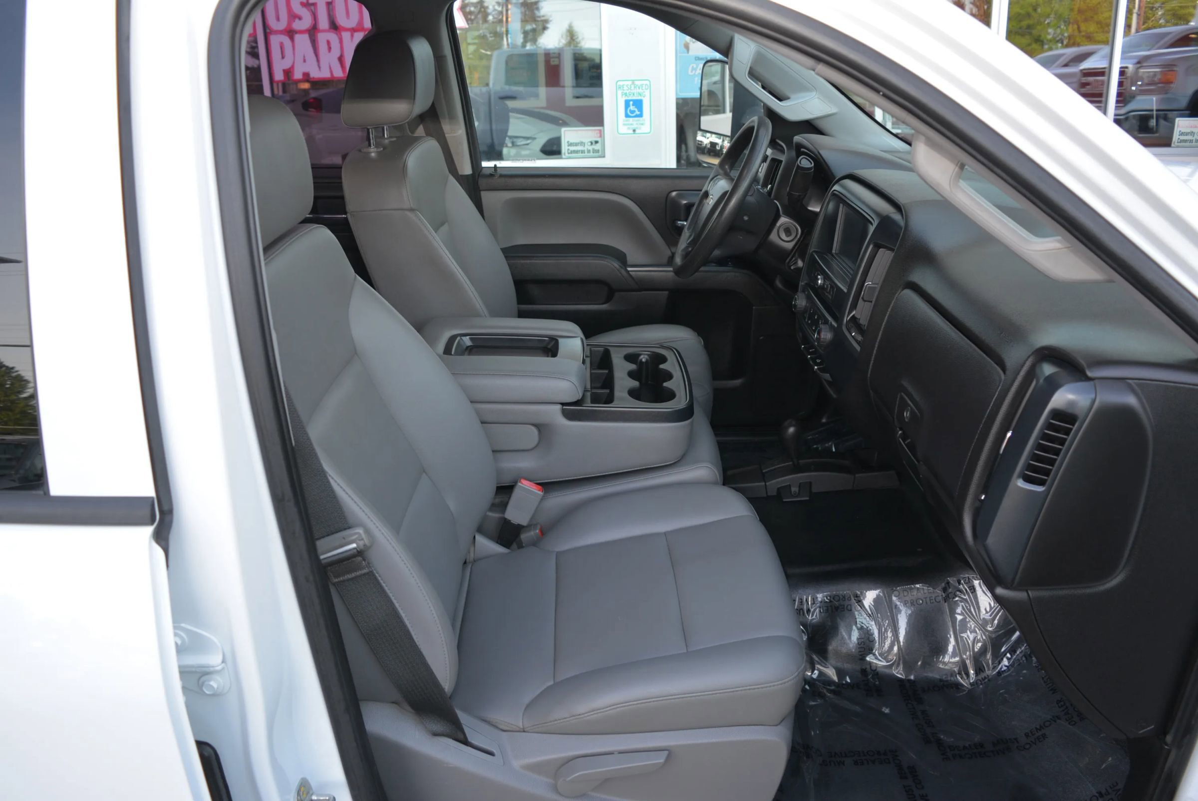 Used 2018 Chevrolet Silverado 2500 W/T image 18