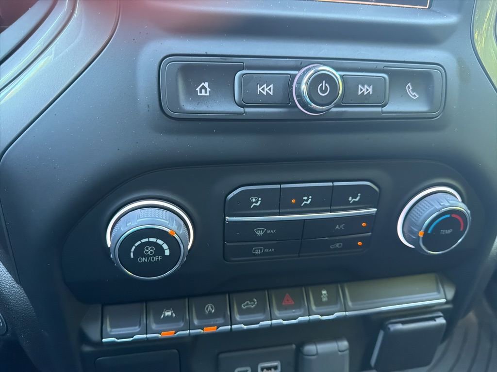 Certified 2022 Chevrolet Silverado 1500 Custom AWD/4WD image 22