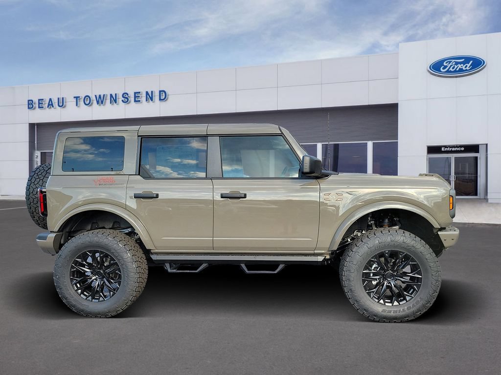 New 2025 Ford Bronco Badlands AWD/4WD image 3