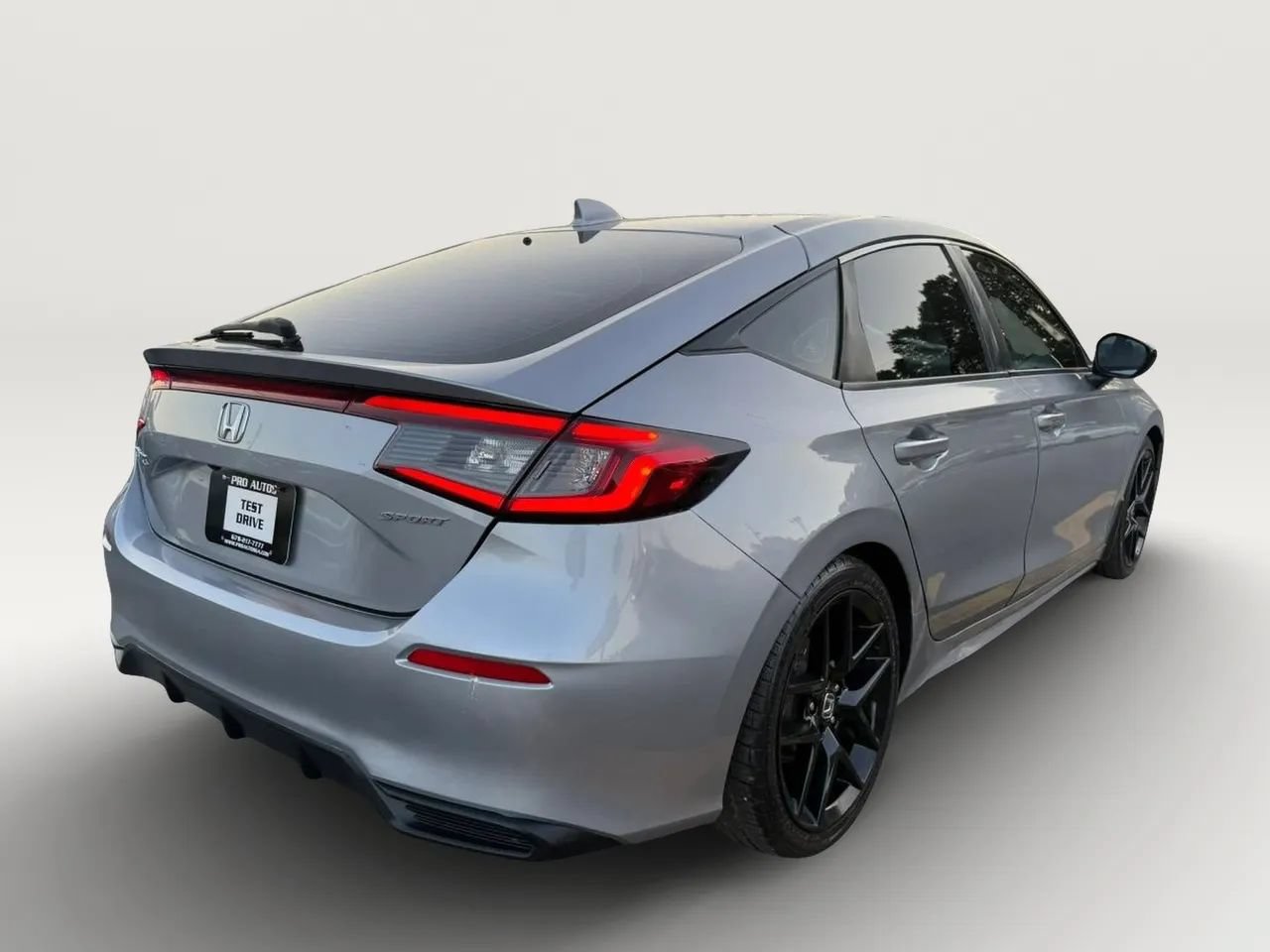 Used 2024 Honda Civic Sport image 3