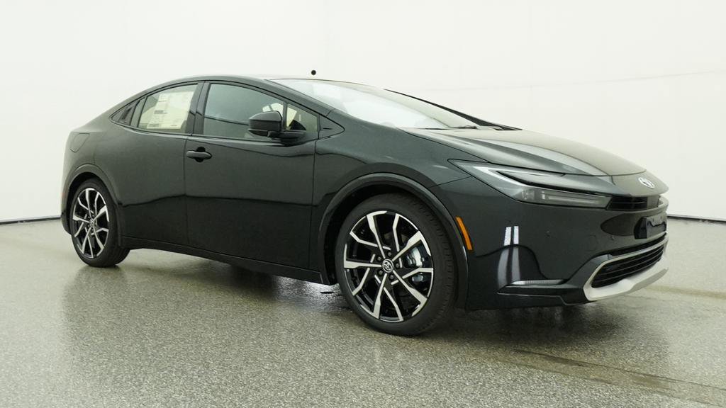 New 2026 Toyota Prius Plug-In Hybrid FWD image 32