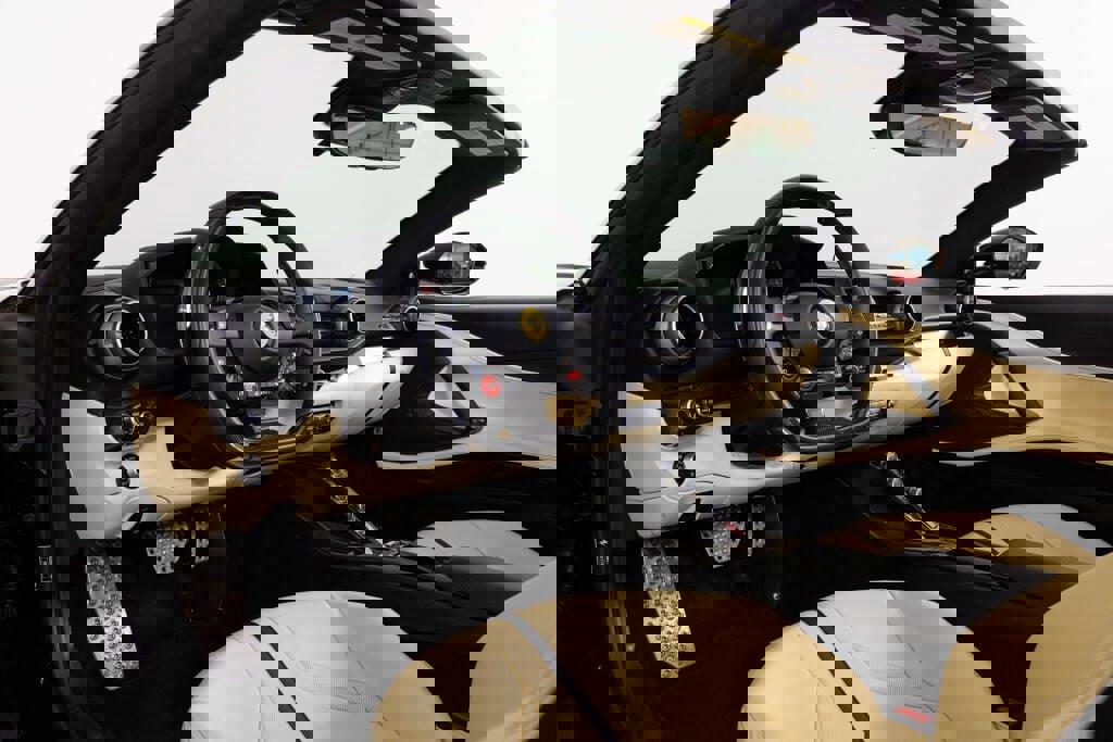 Certified 2021 Ferrari 812 GTS image 4