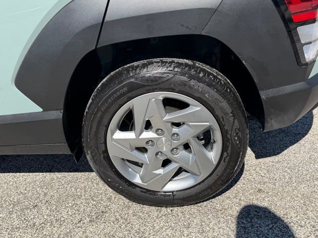 Certified 2026 Hyundai Kona SE image 17