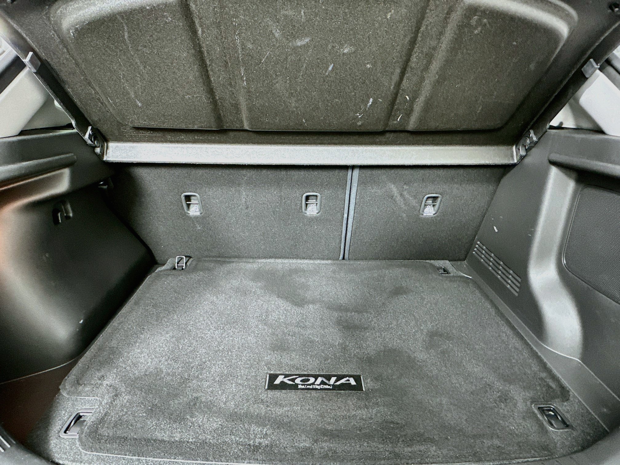 Used 2023 Hyundai Kona Limited FWD image 27