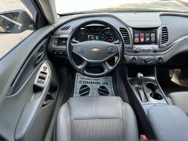 Used 2016 Chevrolet Impala LT w/ Convenience Package FWD image 29
