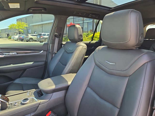 Used 2021 Cadillac XT6 Sport AWD/4WD image 26