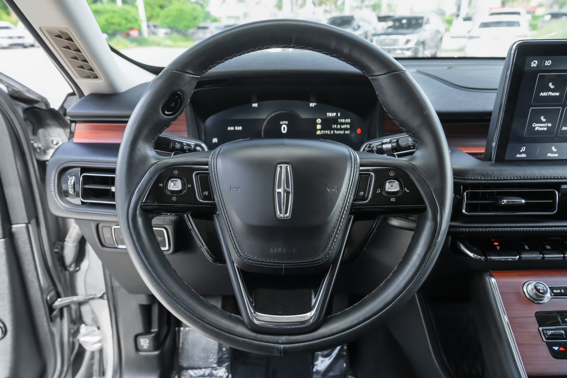 Used 2024 Lincoln Aviator Reserve image 7