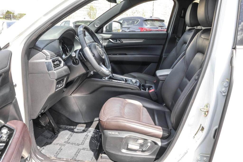 Used 2023 MAZDA CX-5 Signature AWD/4WD image 5