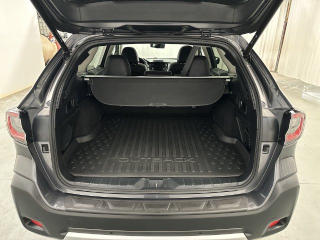 Used 2024 Subaru Outback Touring AWD/4WD image 24
