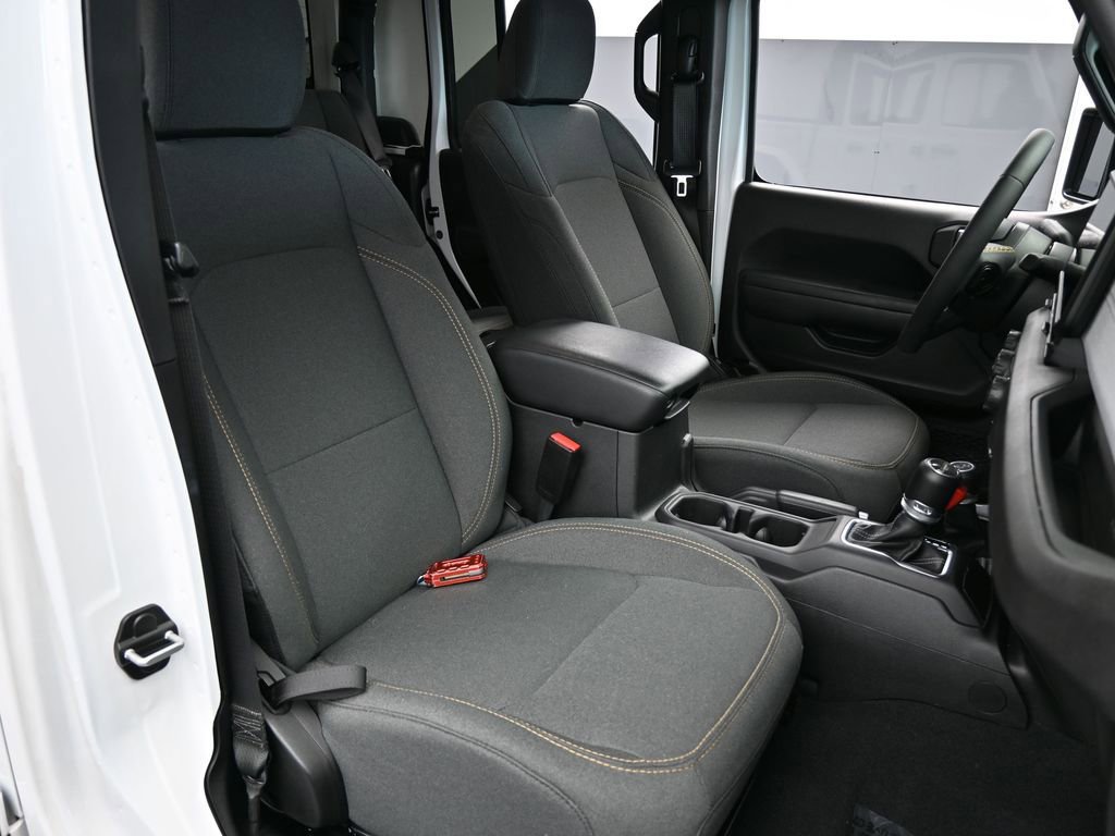 Used 2024 Jeep Gladiator Willys image 47