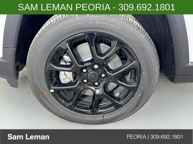 New 2026 Jeep Compass Latitude image 25