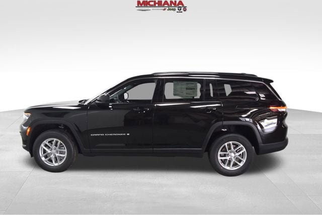 New 2025 Jeep Grand Cherokee L Laredo w/ Luxury Tech Group I