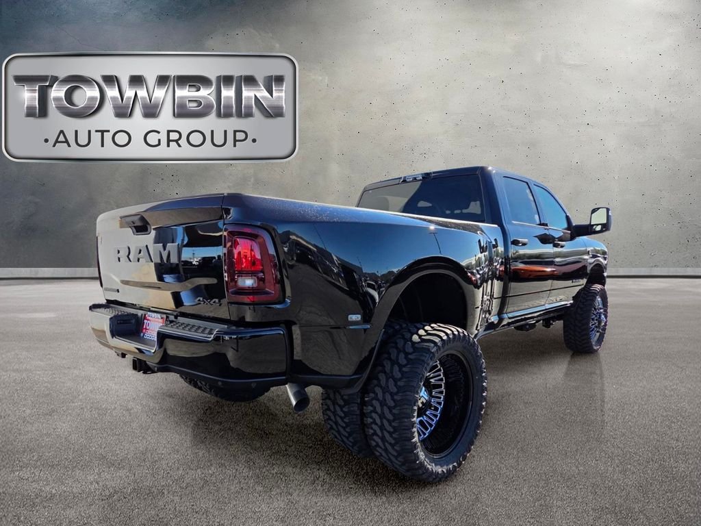 New 2027 RAM 3500 Big Horn AWD/4WD image 3
