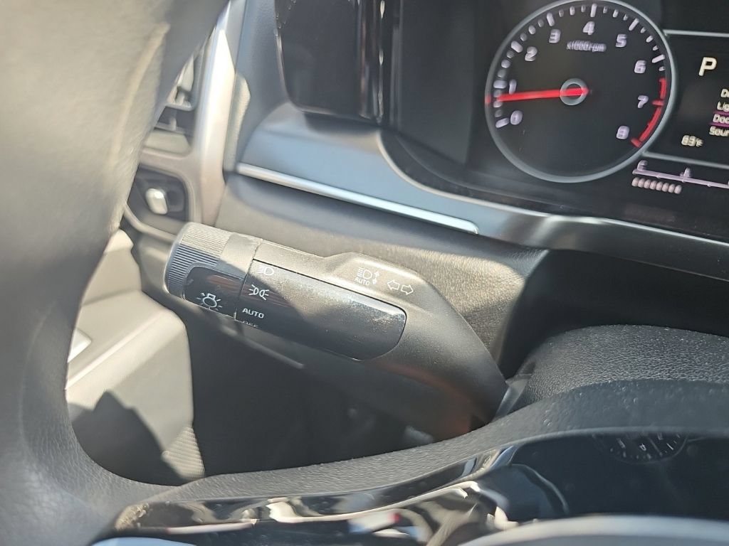 Used 2022 Kia Sorento LX FWD image 36