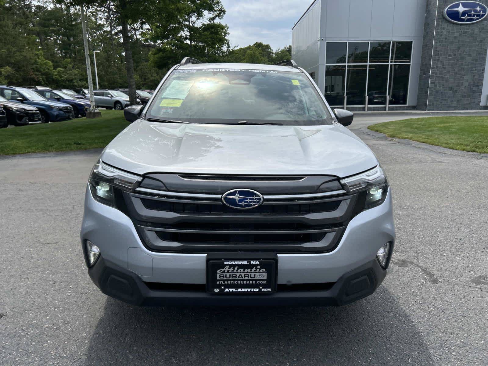 Used 2026 Subaru Forester Premium AWD/4WD image 8