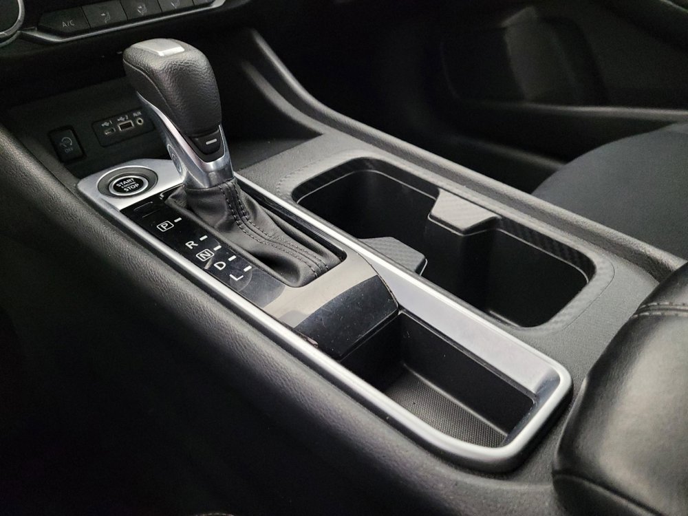 Used 2024 Nissan Sentra SV image 26