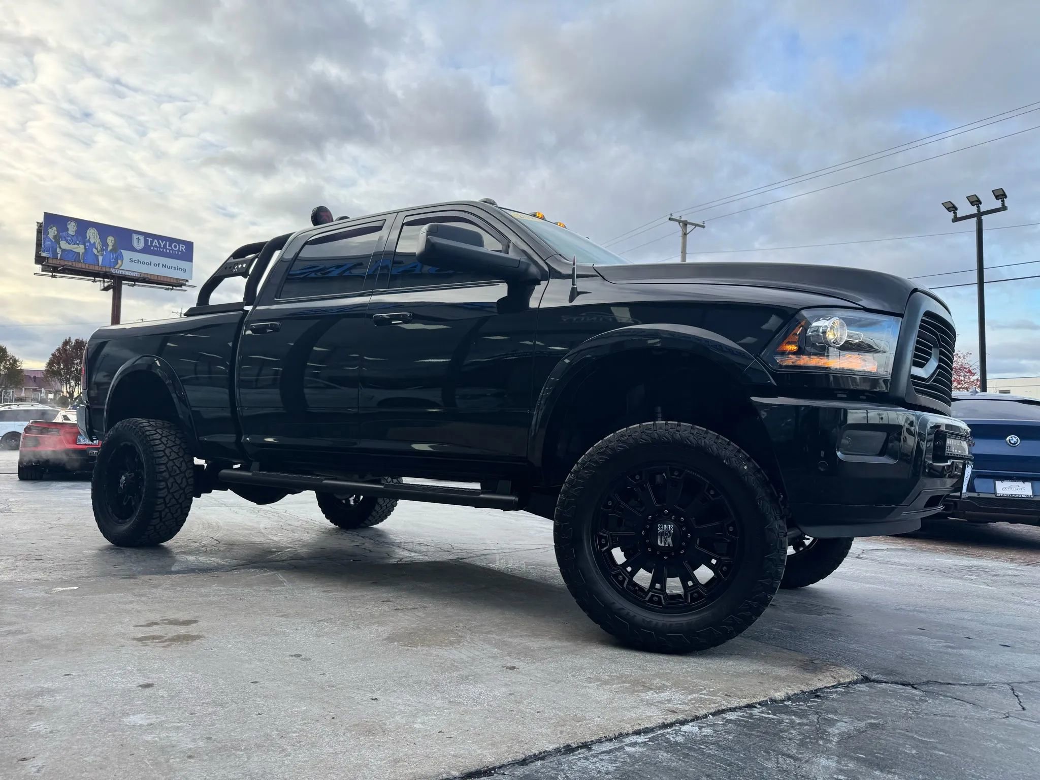 Used 2018 RAM 2500 Laramie w/ Sport Appearance Group image 7