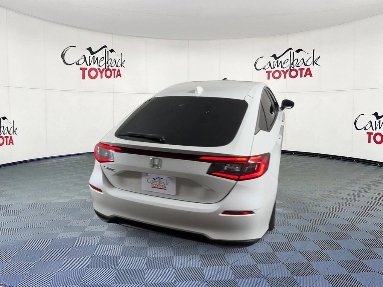 Used 2023 Honda Civic EX-L image 9