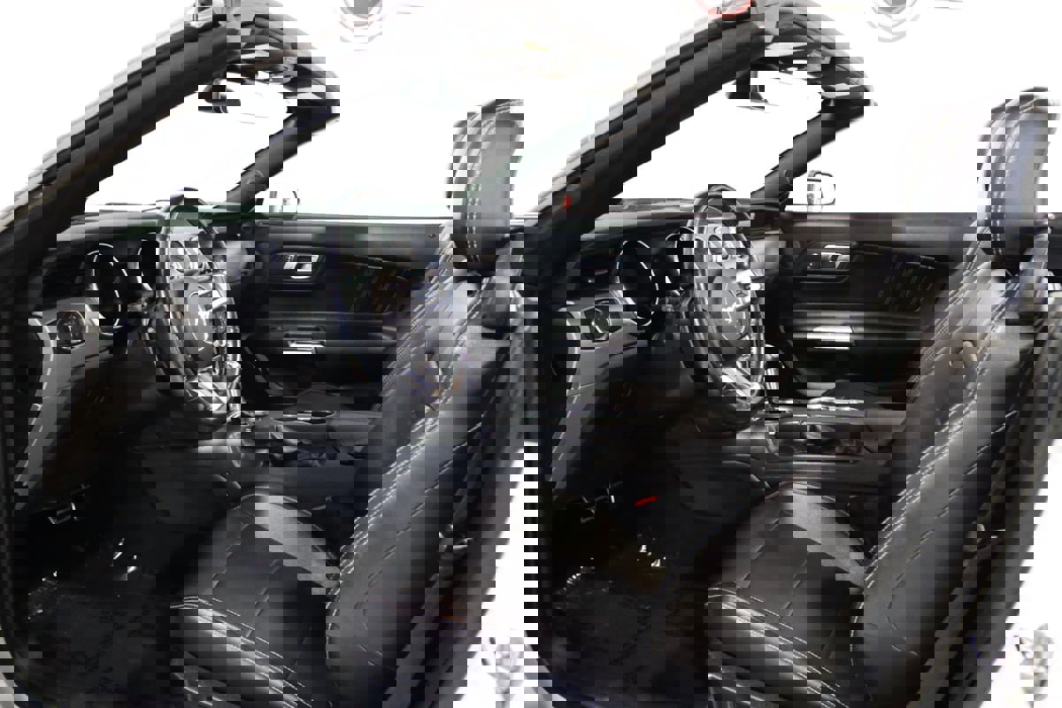 Used 2021 Ford Mustang Premium image 34