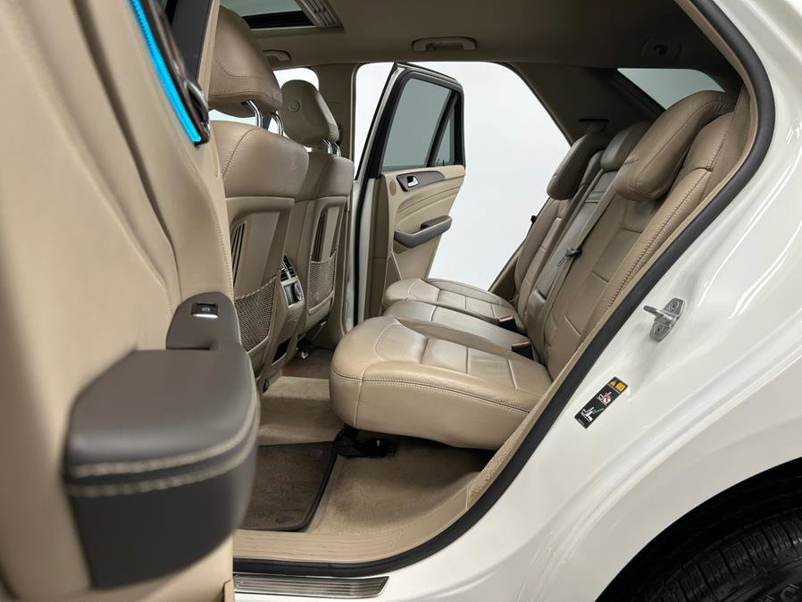 Used 2014 Mercedes-Benz ML 550 4MATIC image 37