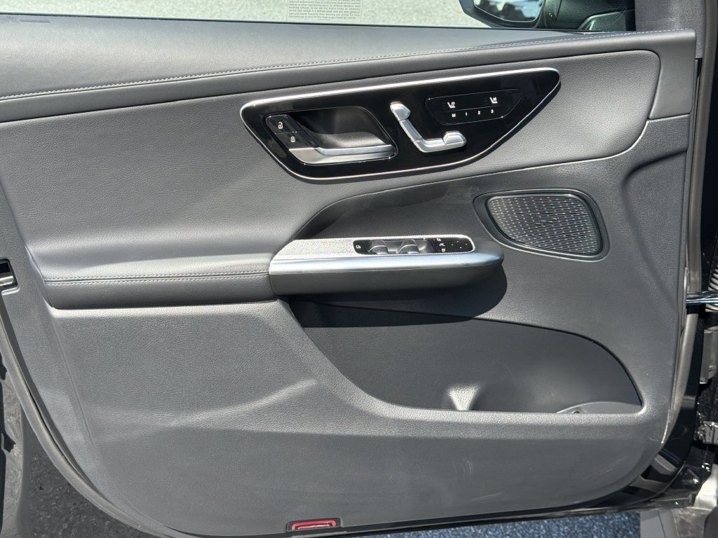 Certified 2026 Mercedes-Benz GLC 300 image 11