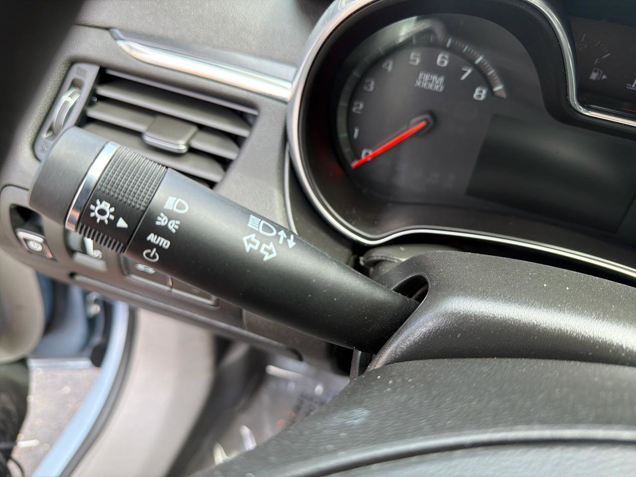 Used 2014 Chevrolet Impala LS w/ LS Convenience Package image 42