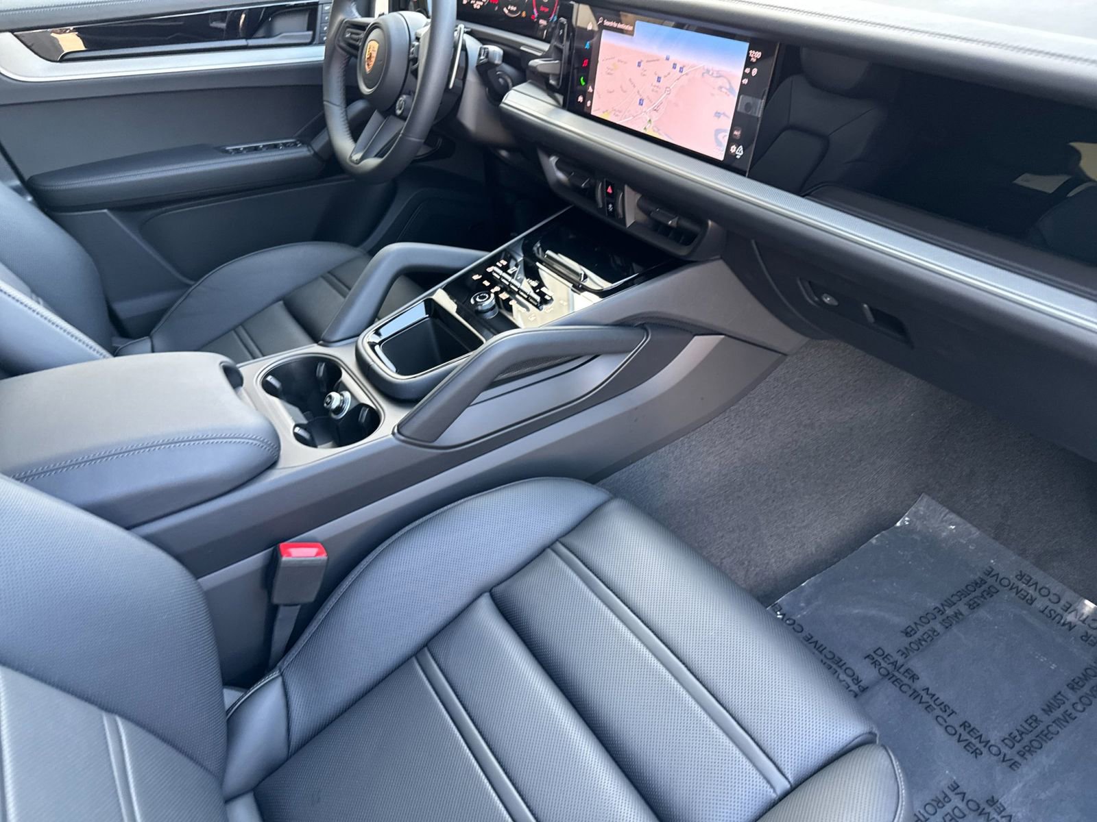 New 2026 Porsche Cayenne S image 18