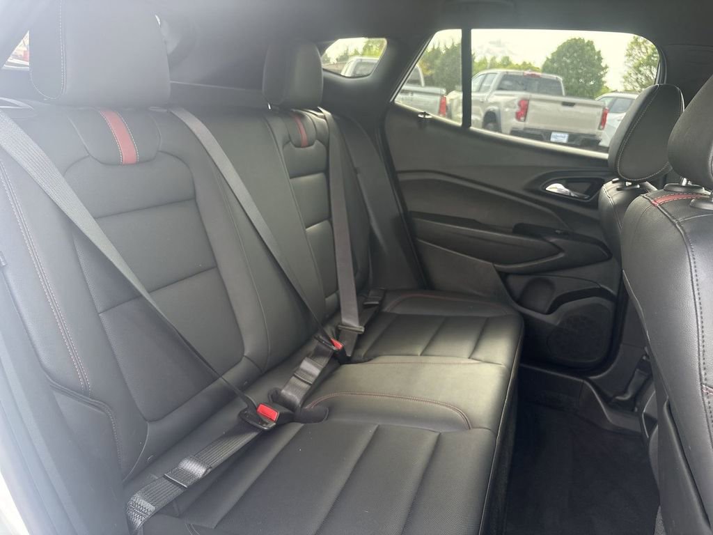 Certified 2024 Chevrolet Trax RS image 23