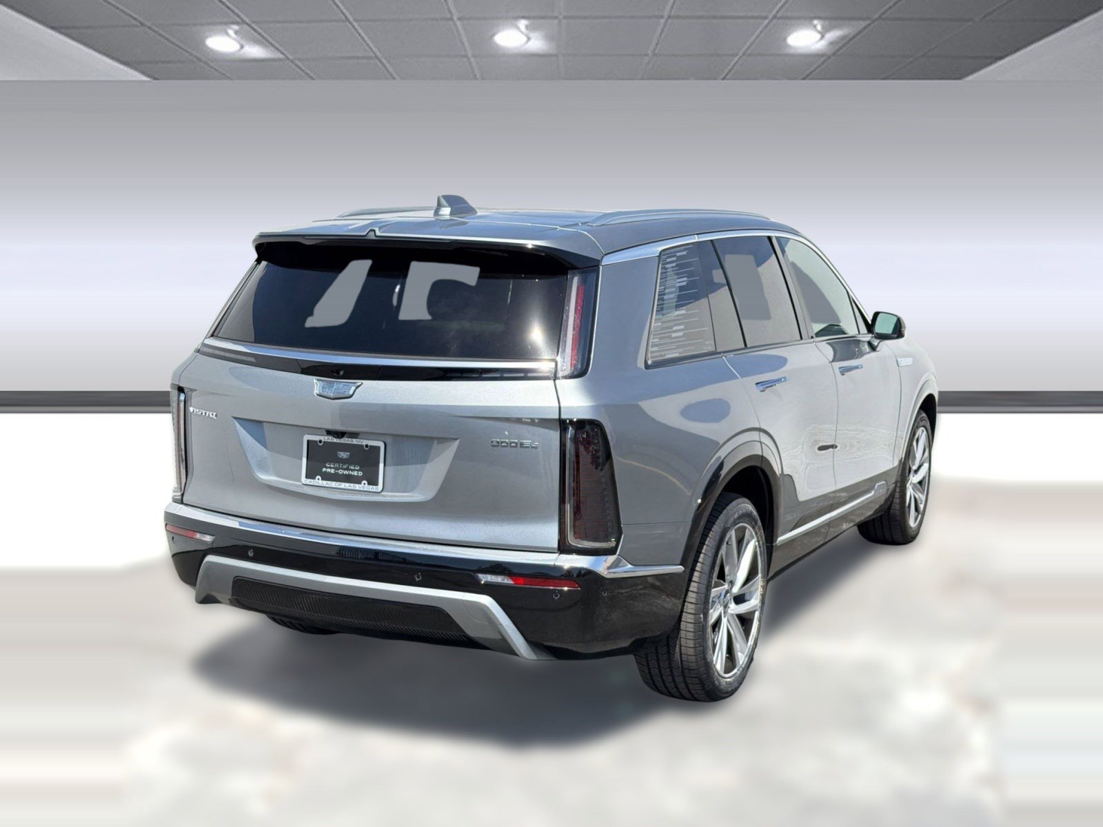 Certified 2026 Cadillac Vistiq Luxury image 8