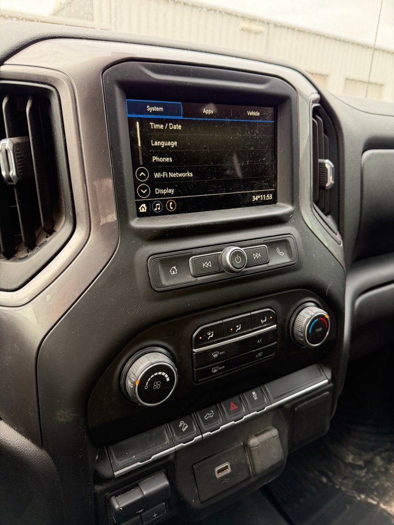 Used 2019 Chevrolet Silverado 1500 Custom Trail Boss image 3