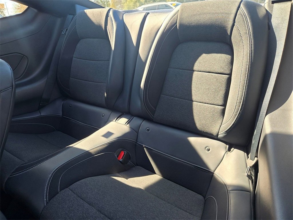 Used 2024 Ford Mustang Coupe image 9