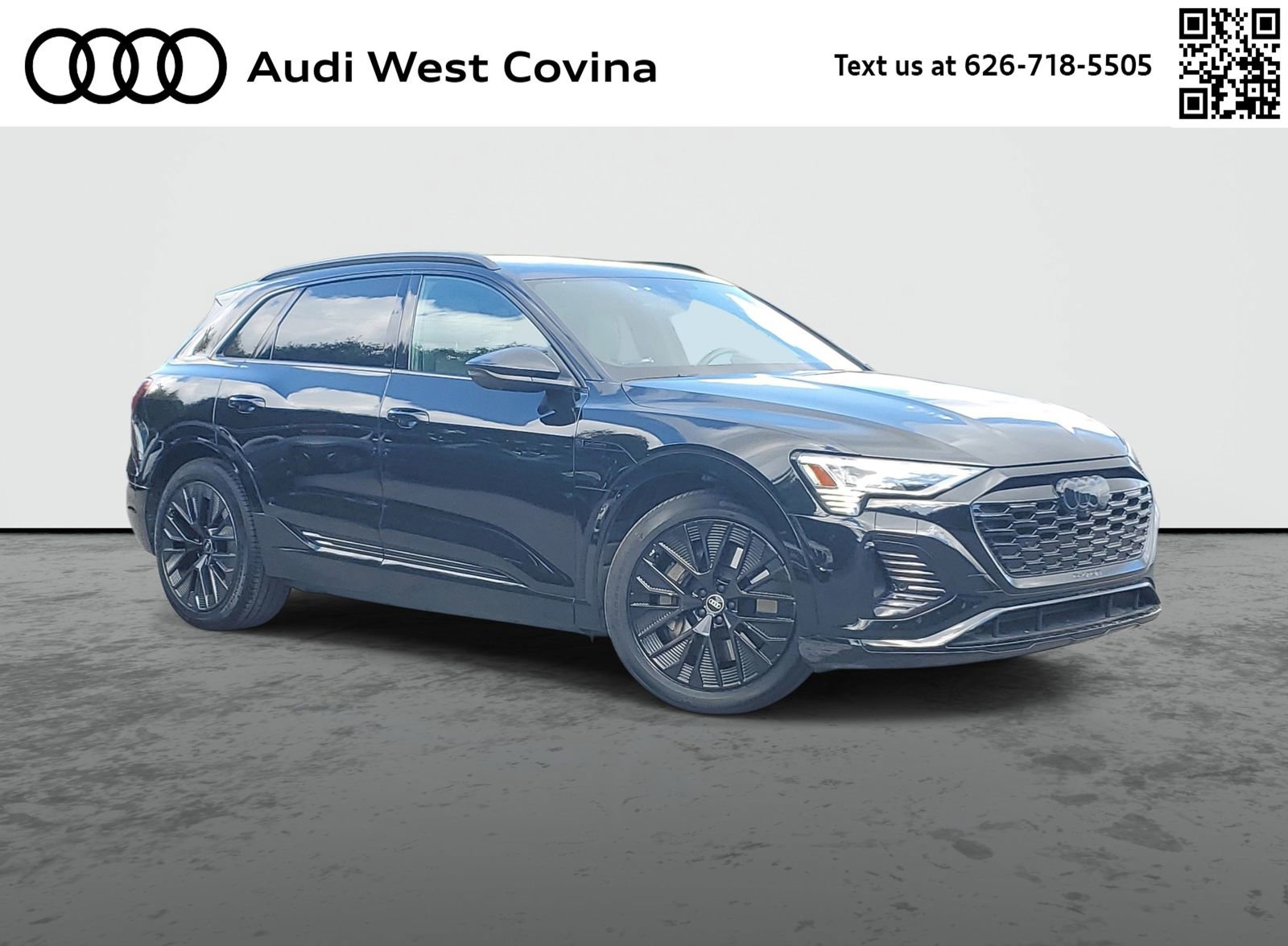 Used 2024 Audi Q8 e-tron Prestige w/ Prestige Package AWD/4WD image 1