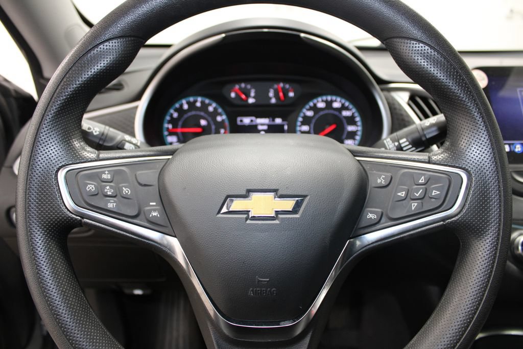 Used 2025 Chevrolet Malibu LT FWD image 27