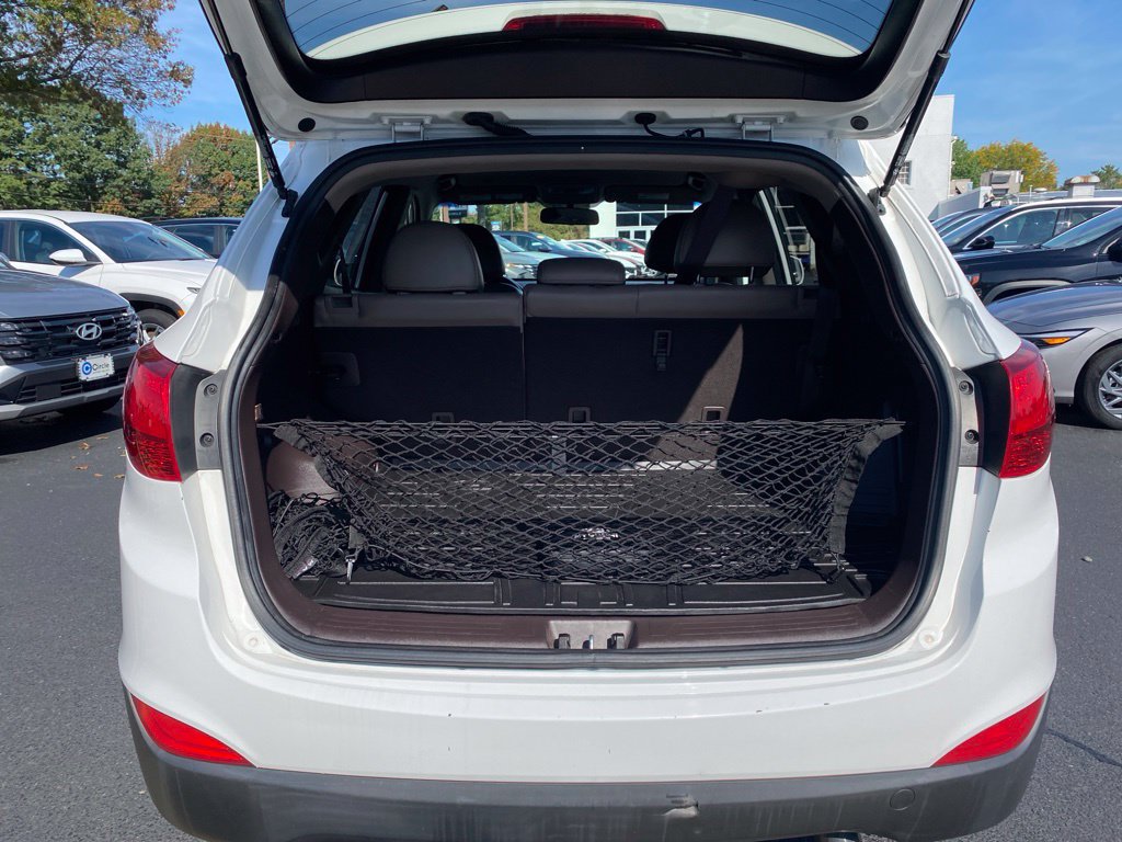 Used 2014 Hyundai Tucson SE AWD/4WD image 16