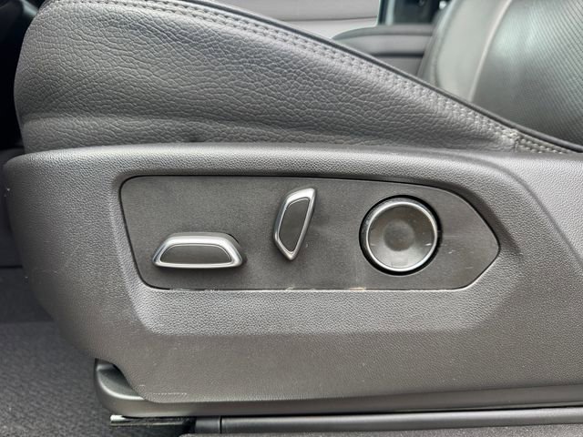 Used 2024 GMC Sierra 2500 Denali w/ Denali Reserve Package image 26