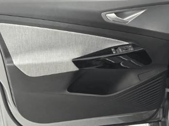 Used 2023 Volkswagen ID.4 Pro RWD image 18