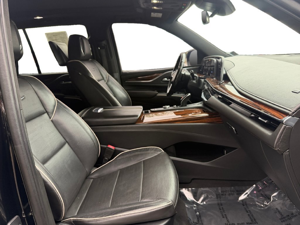 Used 2021 Cadillac Escalade Premium Luxury w/ Driver Assist Tech Package AWD/4WD image 14