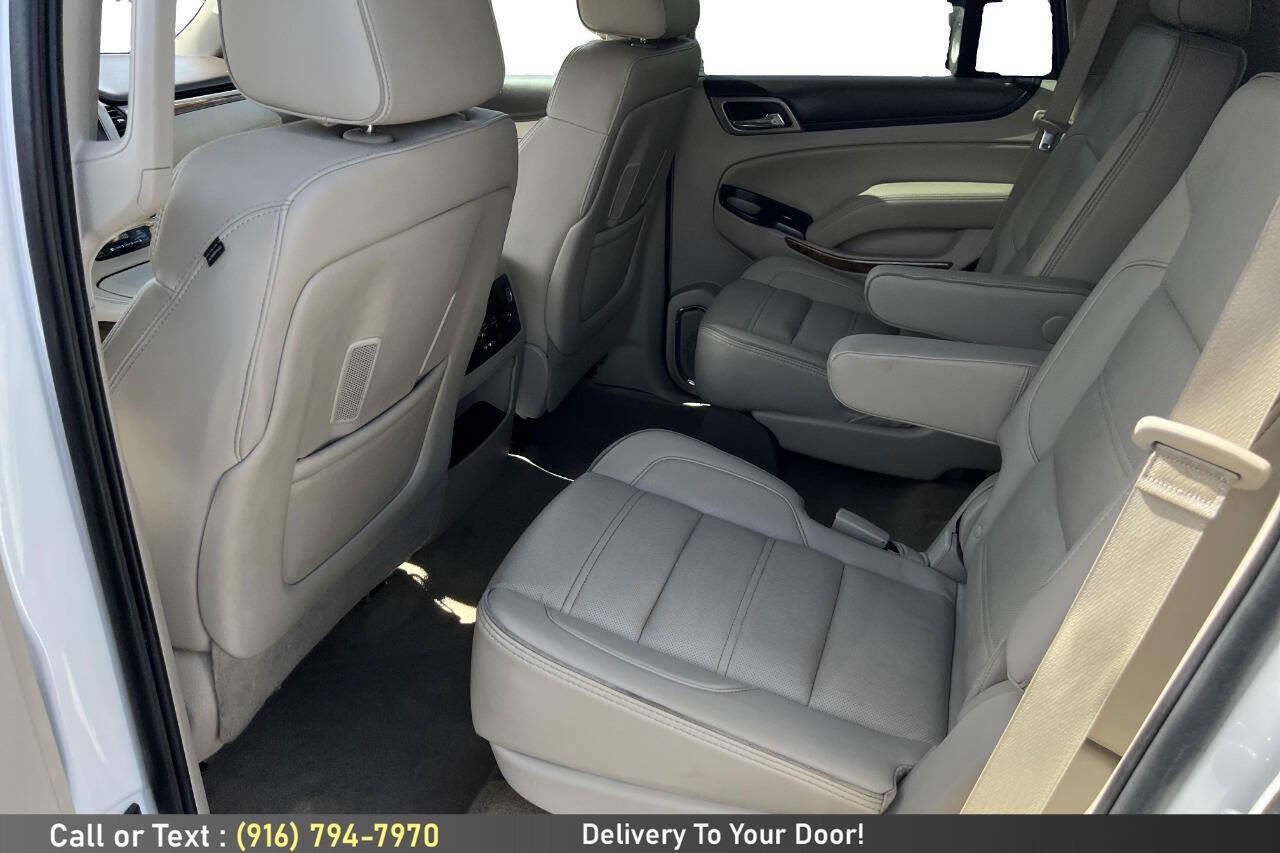 Used 2016 GMC Yukon Denali w/ Open Road Package AWD/4WD image 17