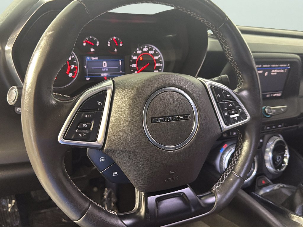 Used 2020 Chevrolet Camaro LS RWD image 21