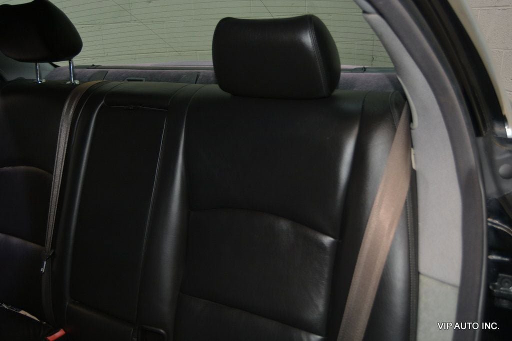 Used 2004 Jaguar XJ8 RWD image 22