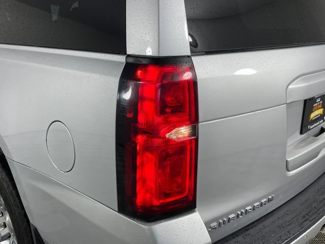 Used 2020 Chevrolet Suburban LS AWD/4WD image 17