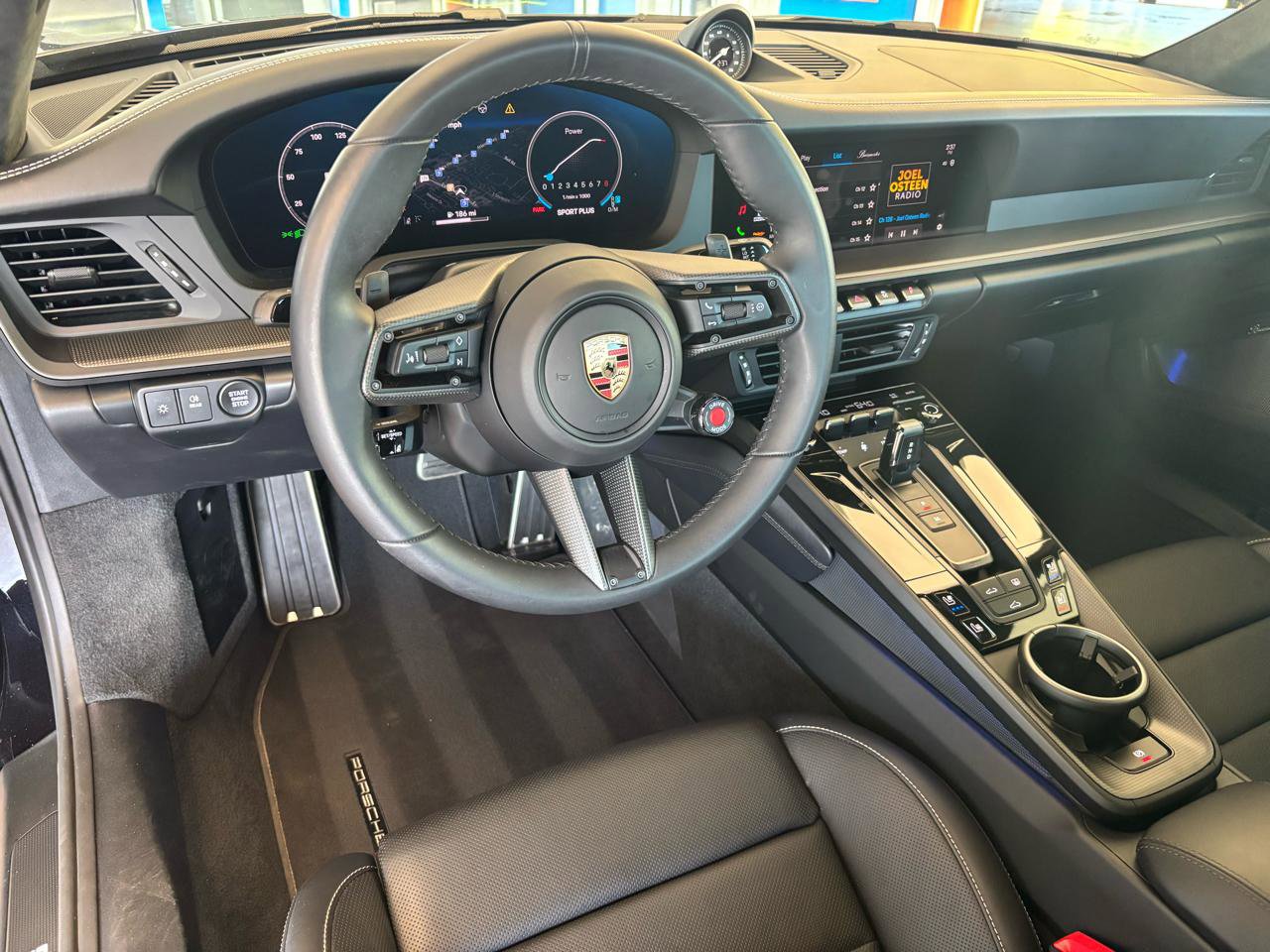 Used 2025 Porsche 911 Carrera 4 GTS image 19