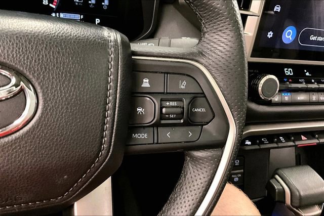 Used 2025 Toyota Tundra Limited image 29