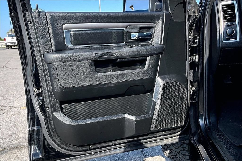 Used 2021 RAM 1500 Warlock AWD/4WD image 20