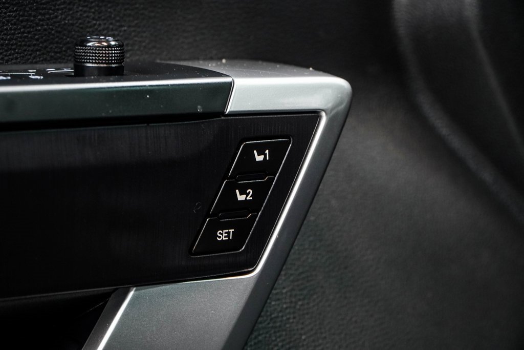 Used 2024 Toyota Sequoia Platinum image 54