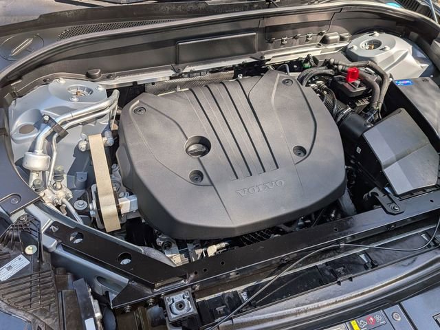 Certified 2023 Volvo XC60 B5 Plus w/ Climate Package FWD image 32