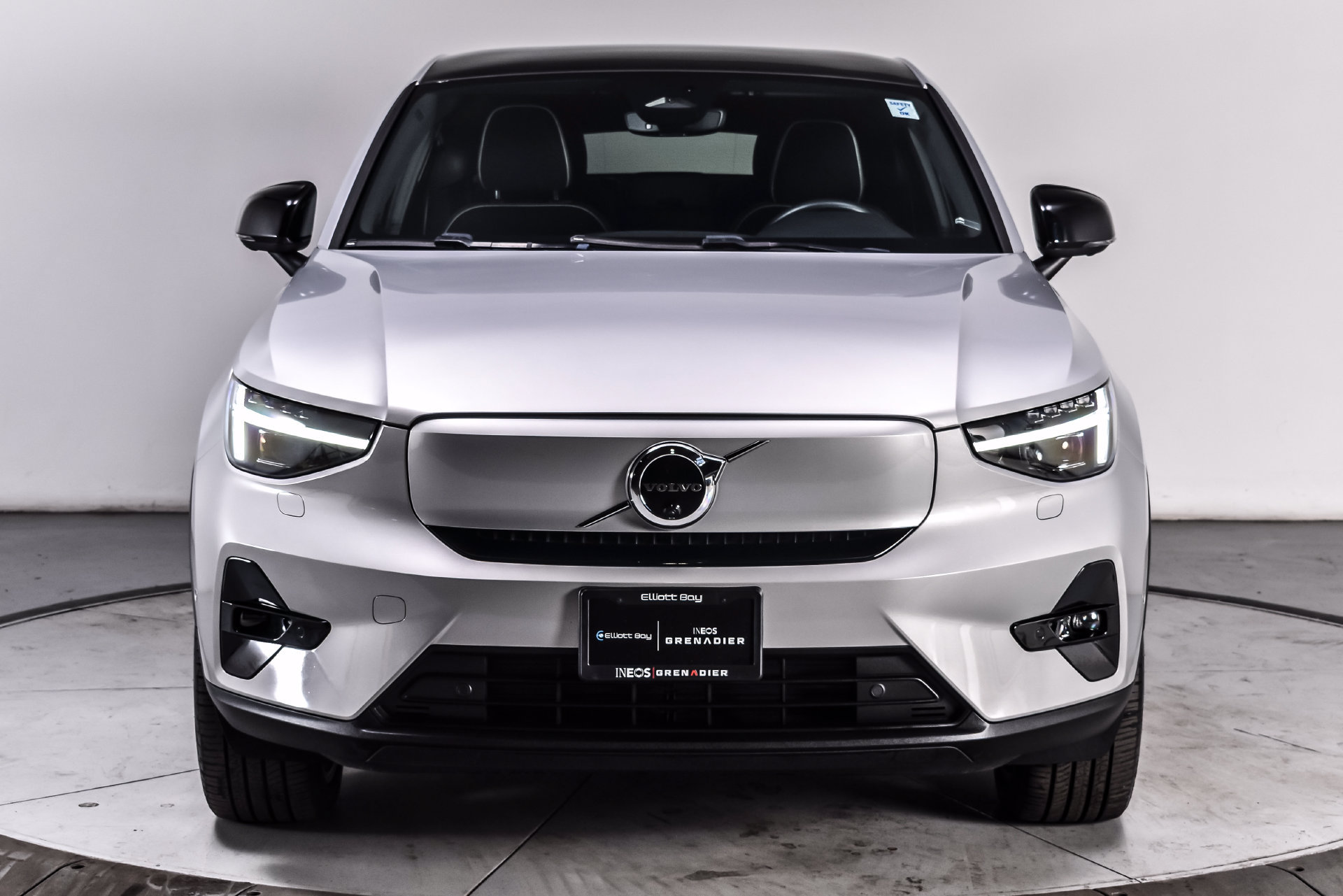 Used 2023 Volvo C40 P8 Recharge Ultimate w/ Protection Package Premier AWD/4WD image 2