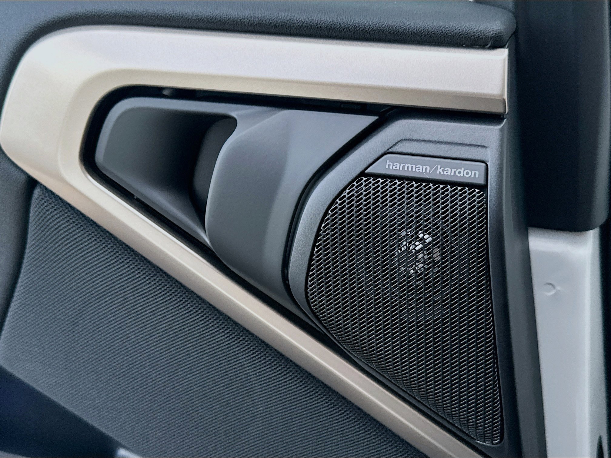 New 2025 BMW X3 xDrive30i w/ Convenience Package image 19