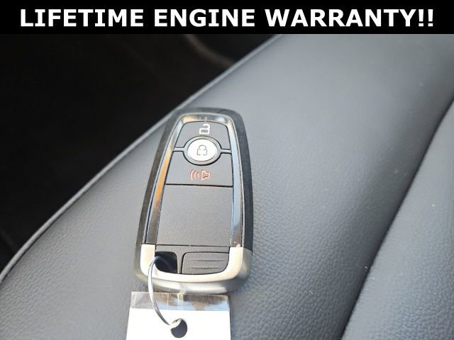 Used 2024 Ford Edge SEL image 26